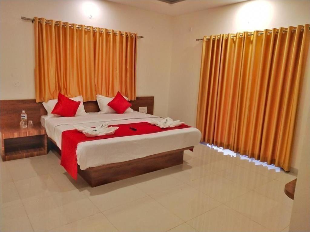 Hotel Magic Mountain,Mahabaleshwar Exterior photo
